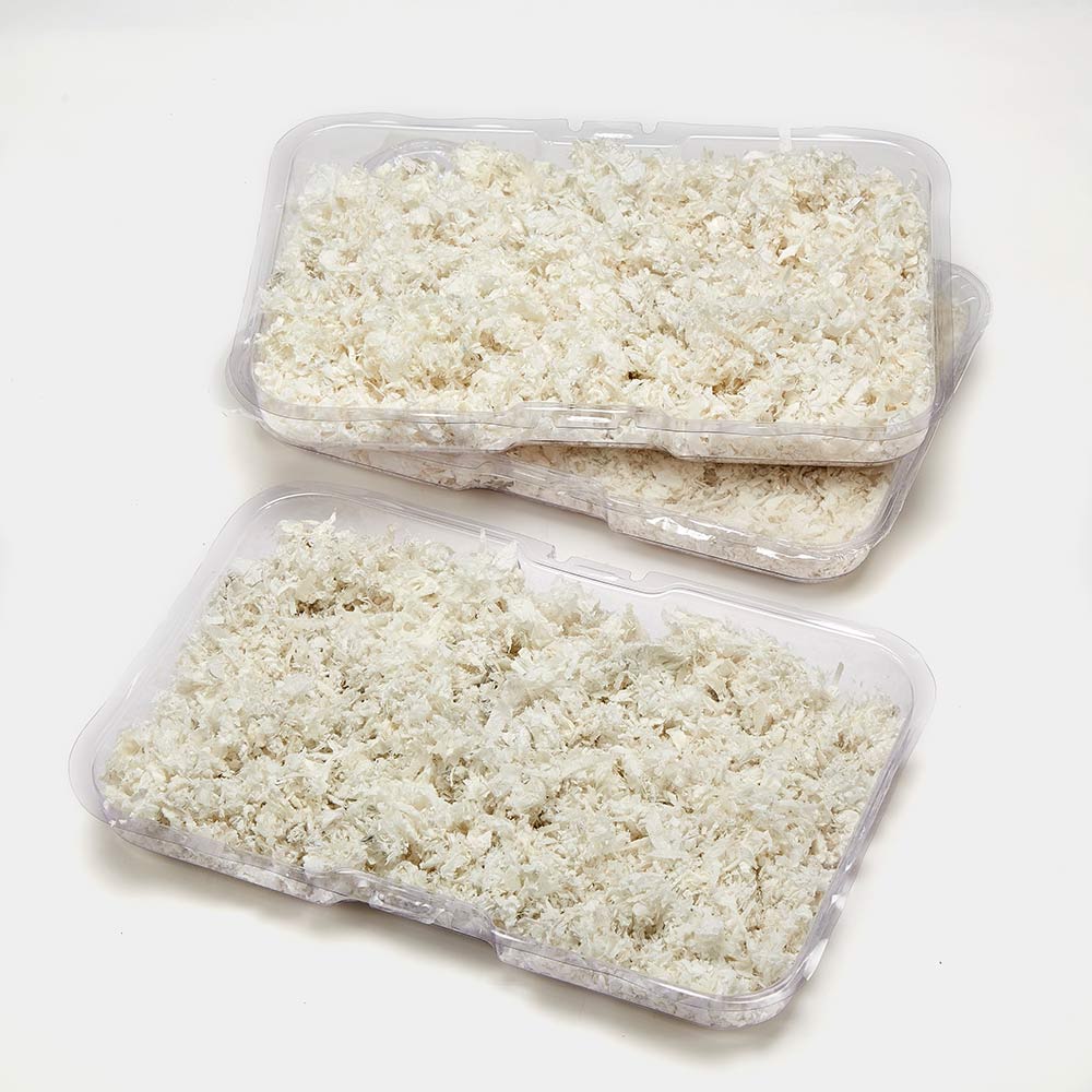Kaytee-disposable-bedding-tray